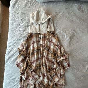 American Eagle Outfitters Plaid Hooded Jacket
